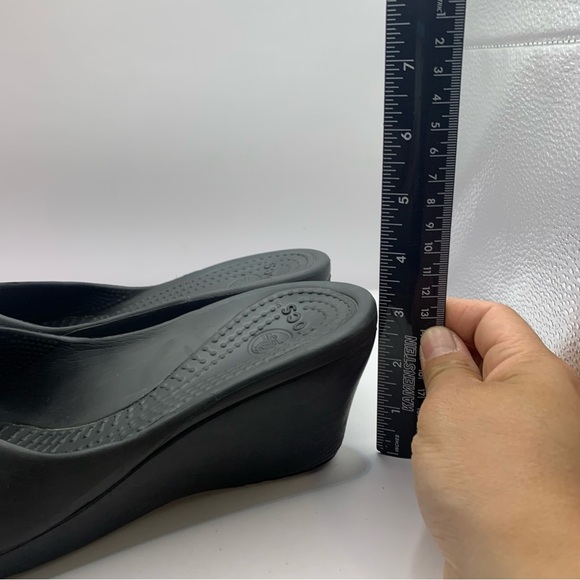 Crocs Sassari Wedge Sandals Black Size 10 Y2K - Picture 7 of 8